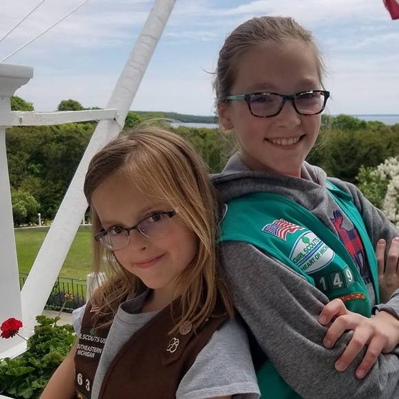 Meet your Posher, Amy - Picture 1 of 1